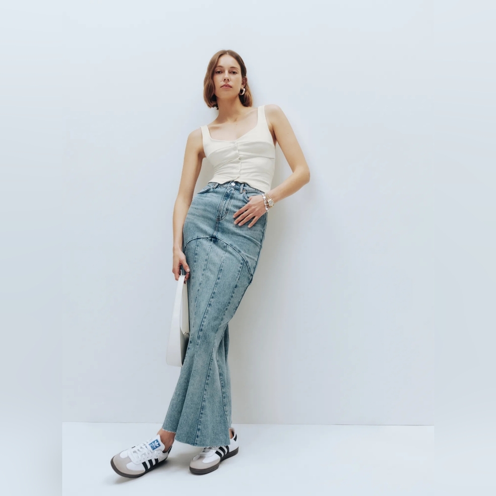 Reformation Nara denim maxi skirt Size 26